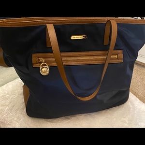 Michael Michael Kors Kempton Large East West Tote Blue/Brown